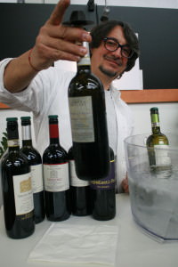 simone santini e il cappello